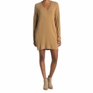Socialite V-Neck Drop Shoulder Knit Dress color khaki size S